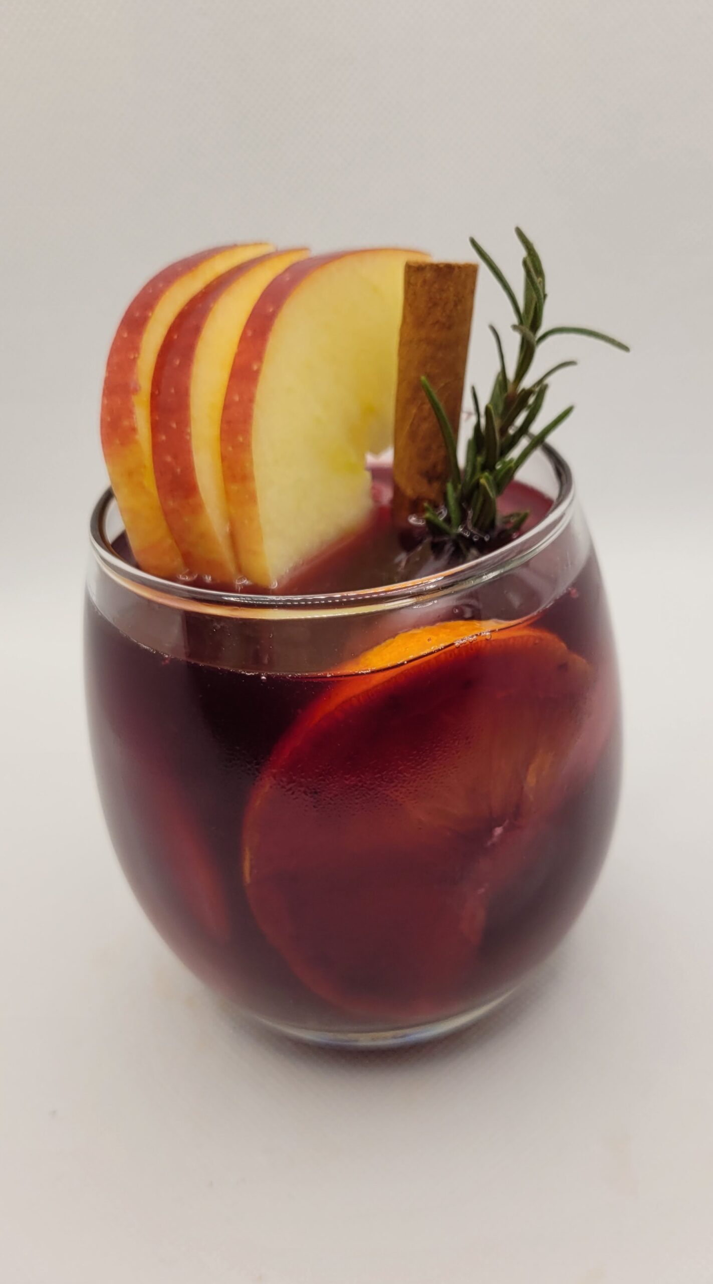 Spiced Halloween Sangria - Burrata and Bubbles